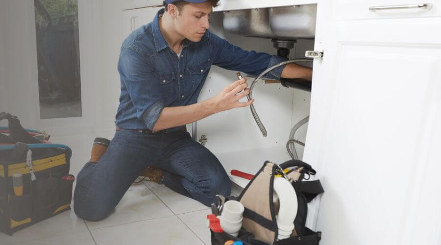 Local expert plumbing services in Keego Harbor, MI